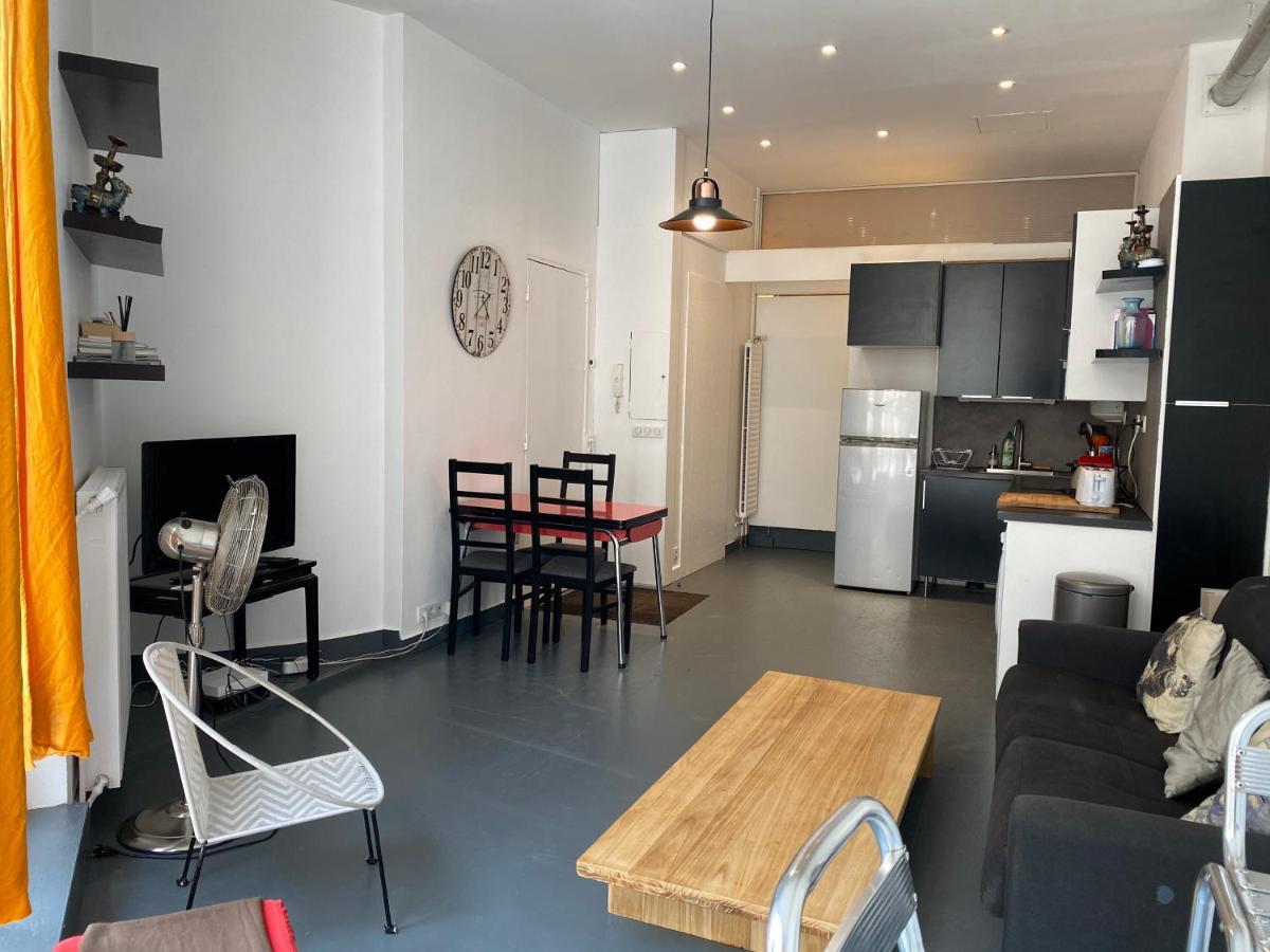 Artistic Apartment Center Of Parijs Buitenkant foto